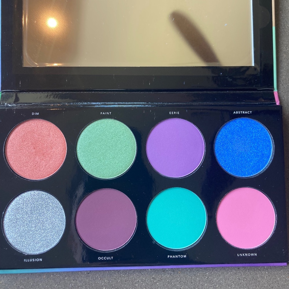 Spectral palette Linda Hallberg